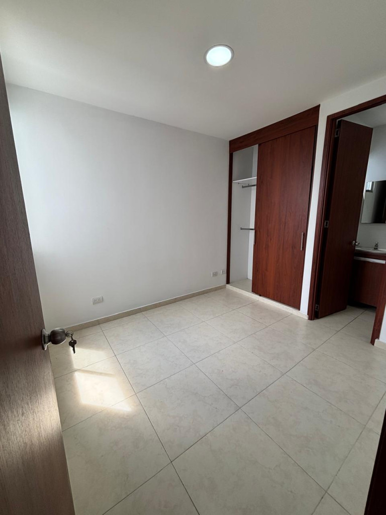 Apartamento En Arriendo - Las Vegas De Comfandi, Cali