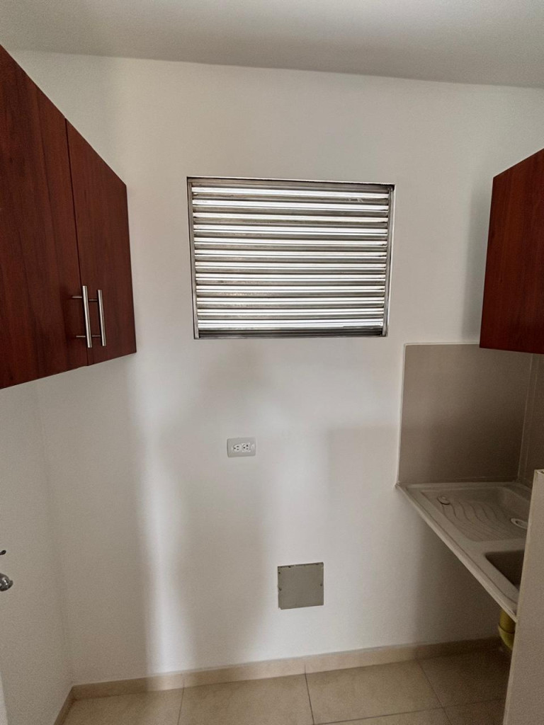 Apartamento En Arriendo - Las Vegas De Comfandi, Cali