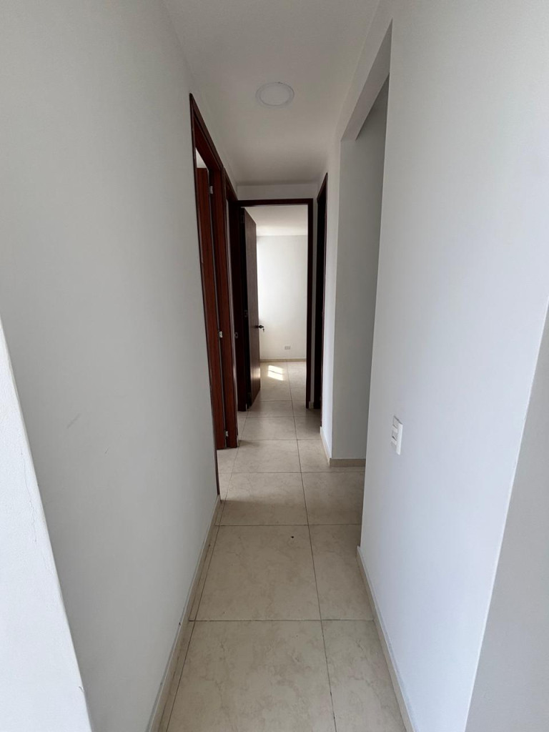 Apartamento En Arriendo - Las Vegas De Comfandi, Cali