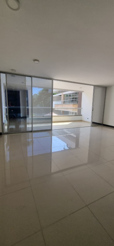 Apartamento En Arriendo - Pance, Cali