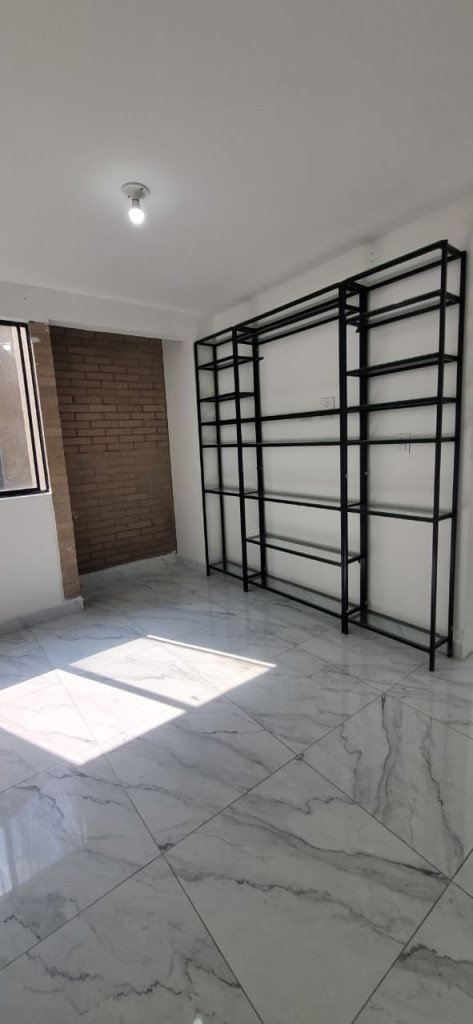 Apartamento En Arriendo - El Troncal, Cali