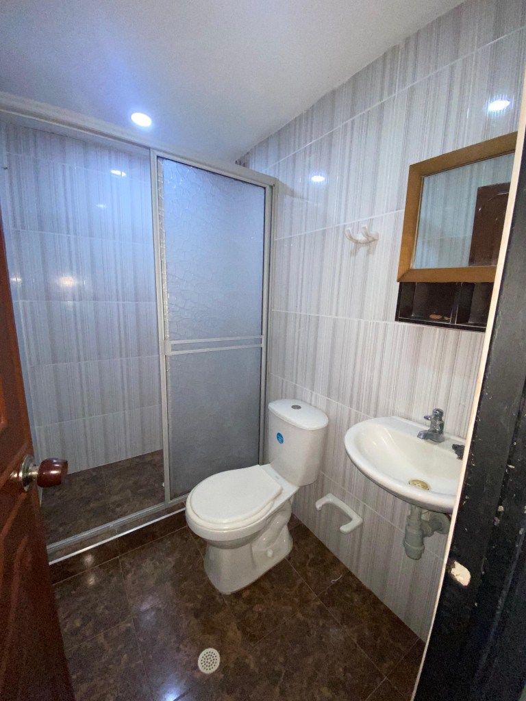 Edificio En Venta - Atanasio Girardot, Cali
