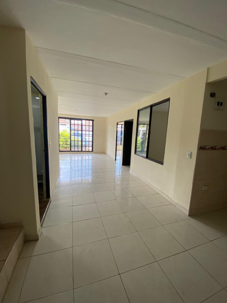 Edificio En Venta - Atanasio Girardot, Cali