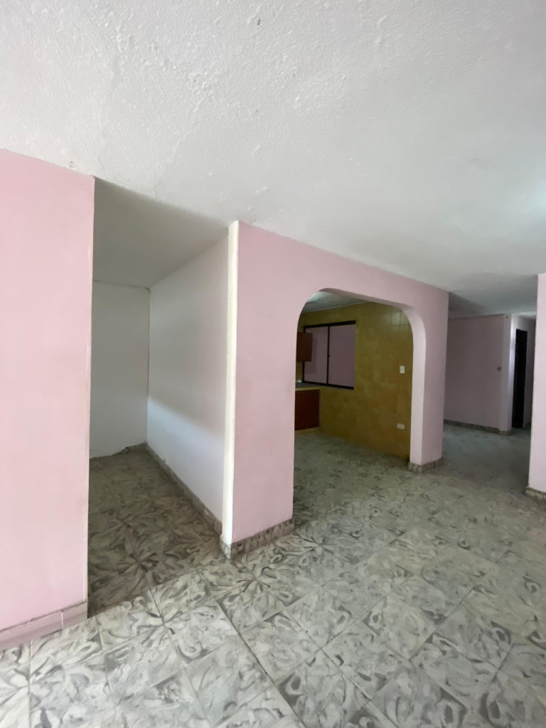 Edificio En Venta - Atanasio Girardot, Cali