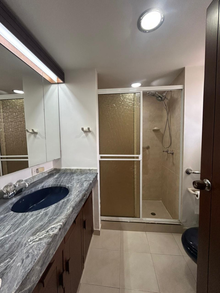 Apartamento En Venta - La Arboleda, Cali