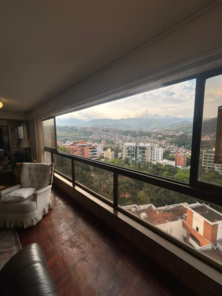 Apartamento En Venta - La Arboleda, Cali