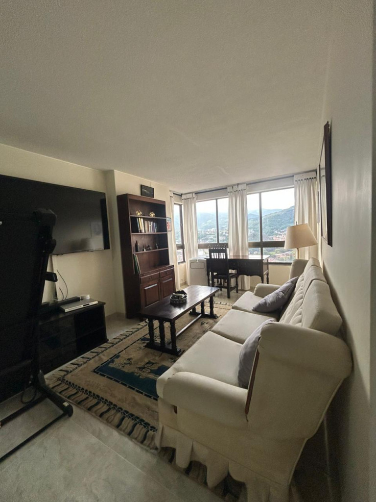 Apartamento En Venta - La Arboleda, Cali