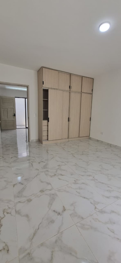 Apartamento En Arriendo - La Campiña, Cali
