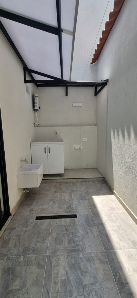 Apartaestudio En Arriendo - La Campiña, Cali