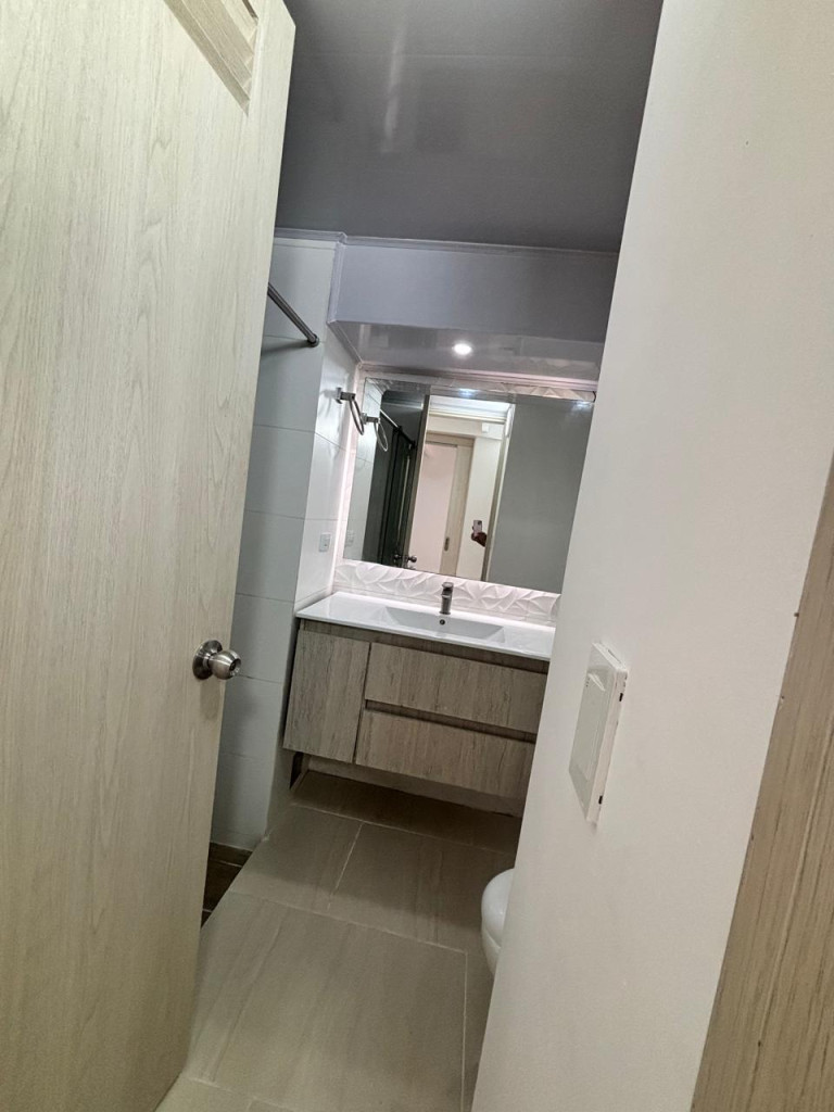 Apartamento En Arriendo - El Limonar, Cali