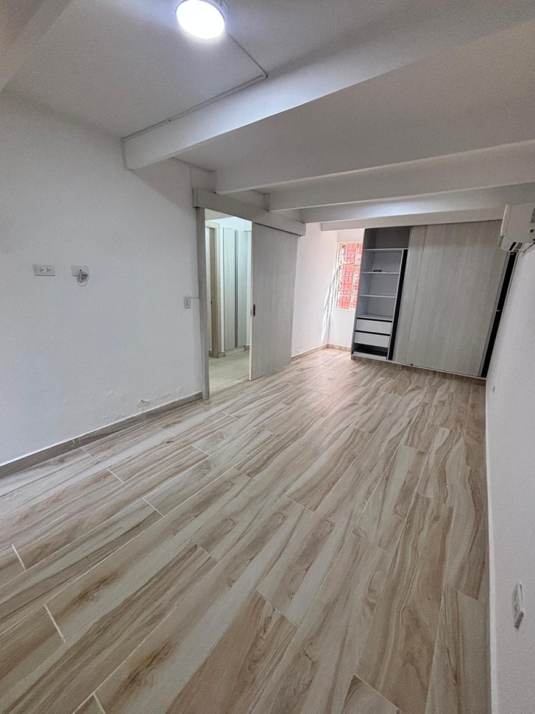 Apartamento En Arriendo - El Limonar, Cali