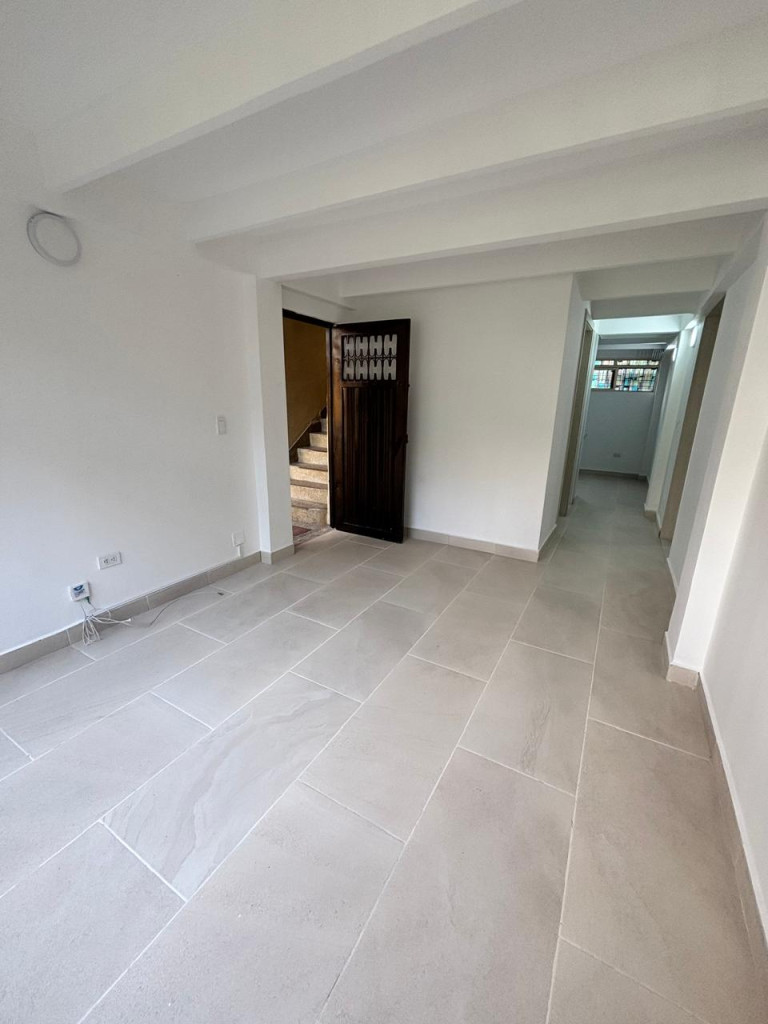 Apartamento En Venta - El Limonar, Cali