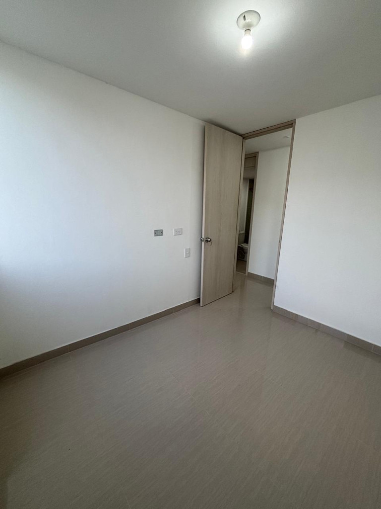Apartamento En Arriendo - Ciudad Guabinas, Yumbo