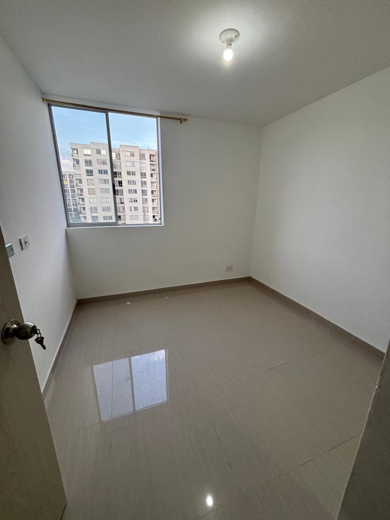 Apartamento En Arriendo - Ciudad Guabinas, Yumbo