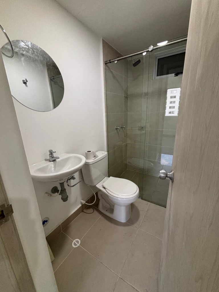 Apartamento En Arriendo - Ciudad Guabinas, Yumbo