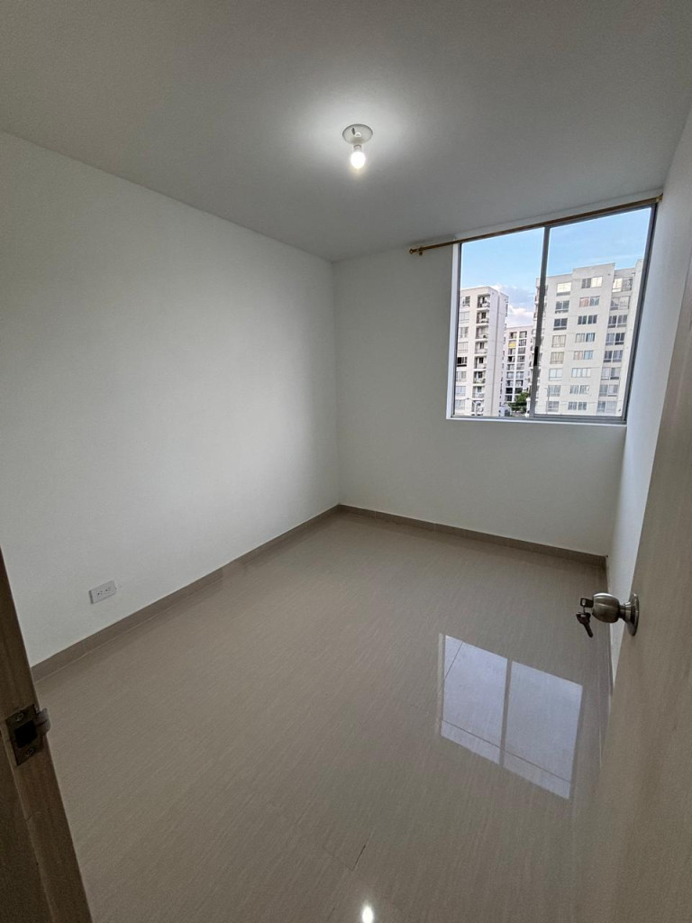 Apartamento En Arriendo - Ciudad Guabinas, Yumbo