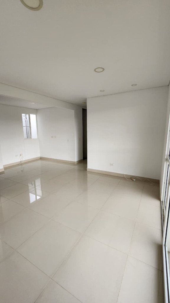 Apartamento En Venta - Ciudad Pacífica, Cali