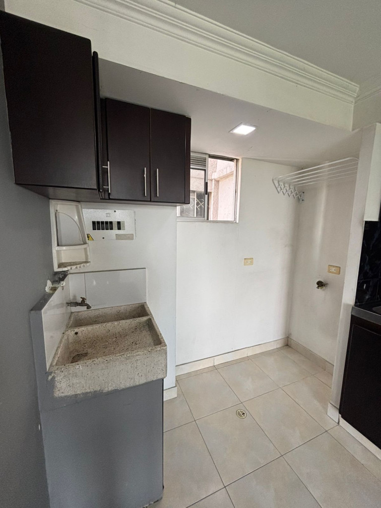 Apartamento En Arriendo - Álamos , Cali