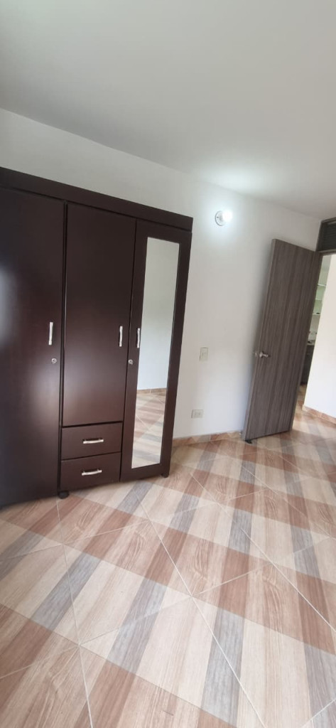 Apartamento En Arriendo - Las Vegas De Comfandi, Cali