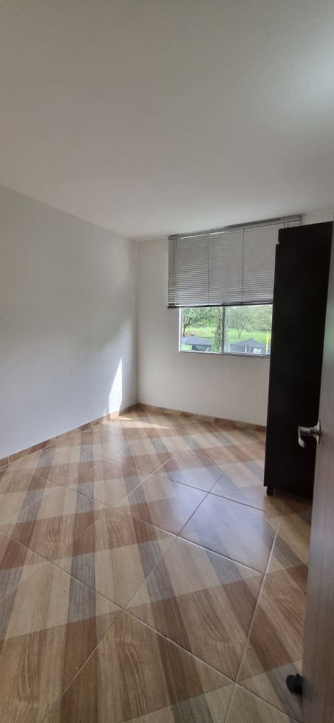 Apartamento En Arriendo - Las Vegas De Comfandi, Cali