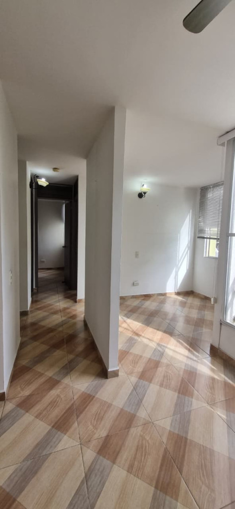 Apartamento En Arriendo - Las Vegas De Comfandi, Cali