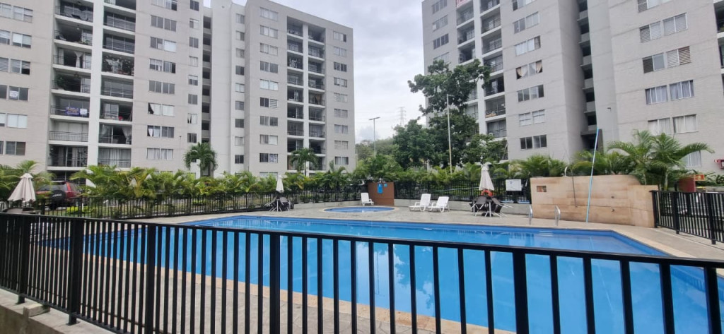 Apartamento En Arriendo - Ciudad Guabinas, Yumbo