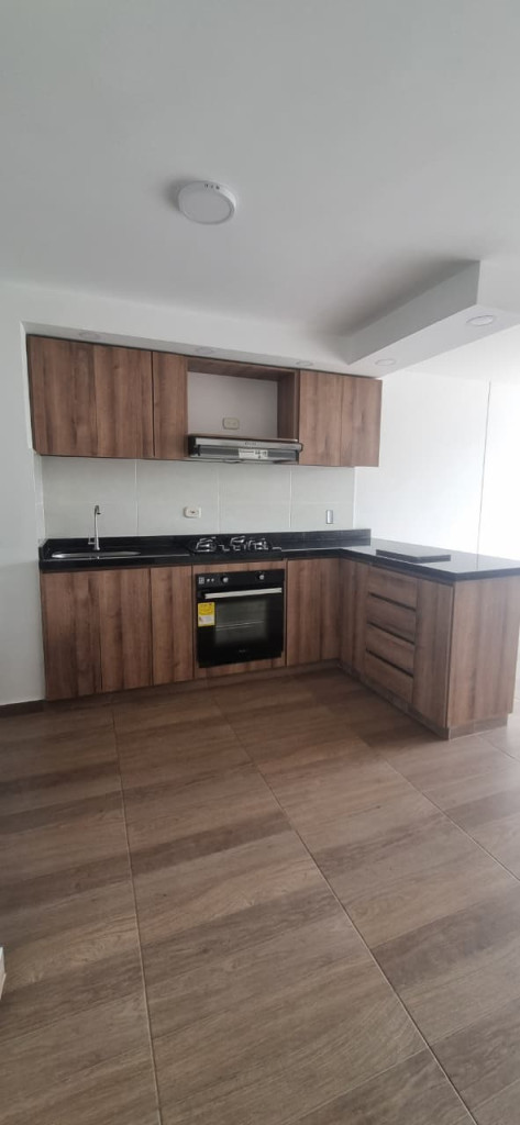Apartamento En Arriendo - Ciudad Guabinas, Yumbo