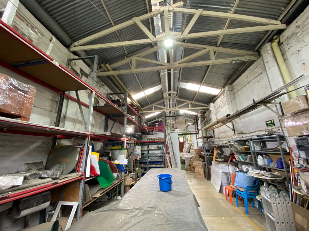 Bodega En Venta - San Bosco, Cali