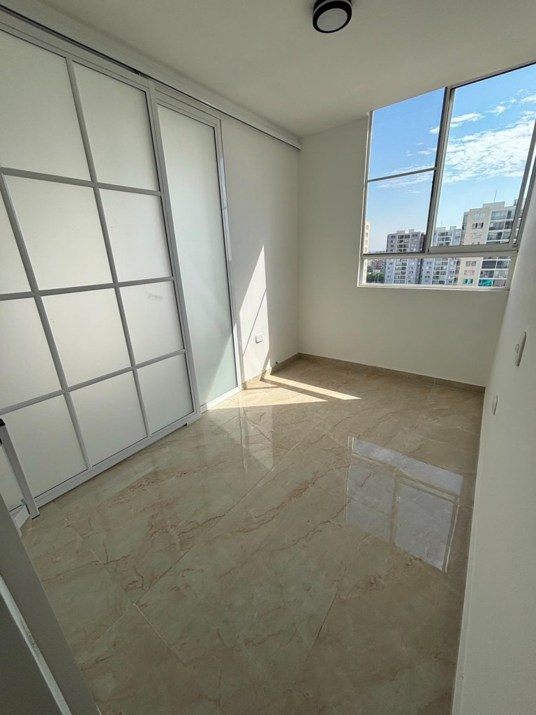 Apartamento En Arriendo - Valle Del Lili, Cali