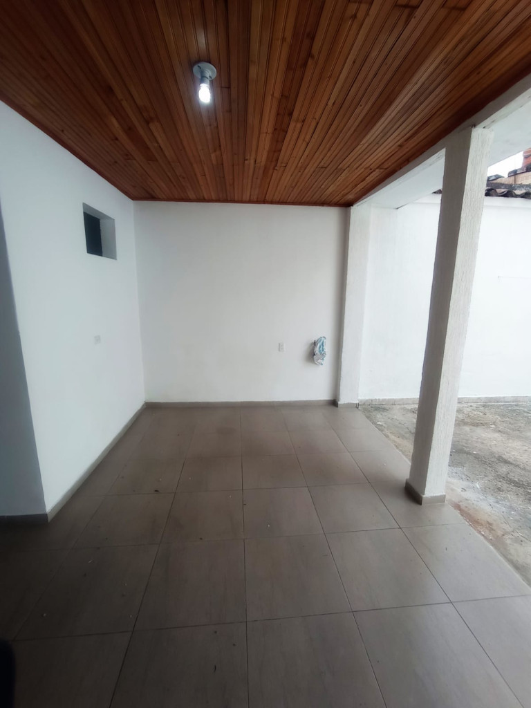 Casa En Arriendo - Junín, Cali