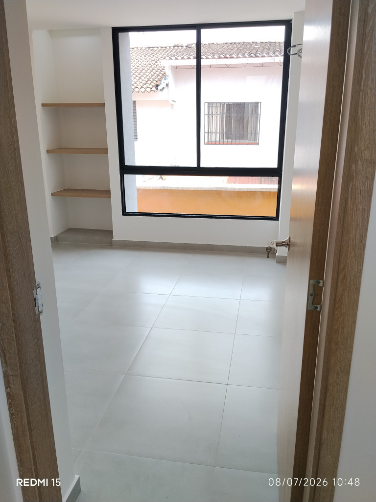 Apartaestudio En Arriendo - Urbanización La Merced, Cali