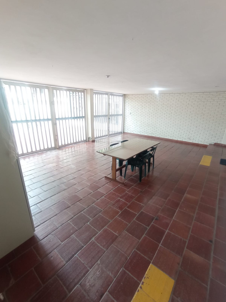 Oficina En Venta - Cuarto De Legua - Guadalupe, Cali