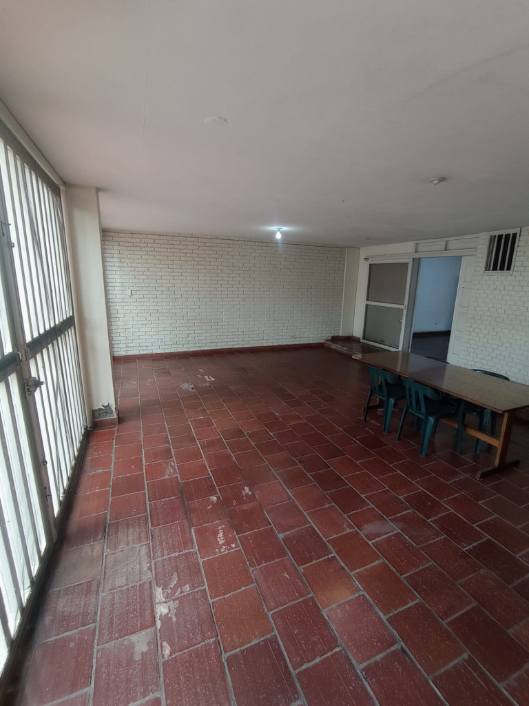 Oficina En Venta - Cuarto De Legua - Guadalupe, Cali