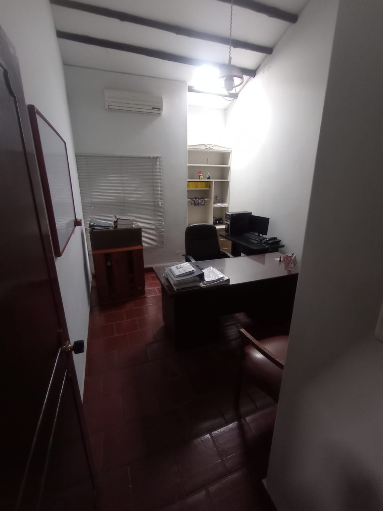 Oficina En Venta - Cuarto De Legua - Guadalupe, Cali