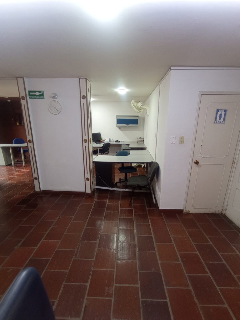Oficina En Venta - Cuarto De Legua - Guadalupe, Cali