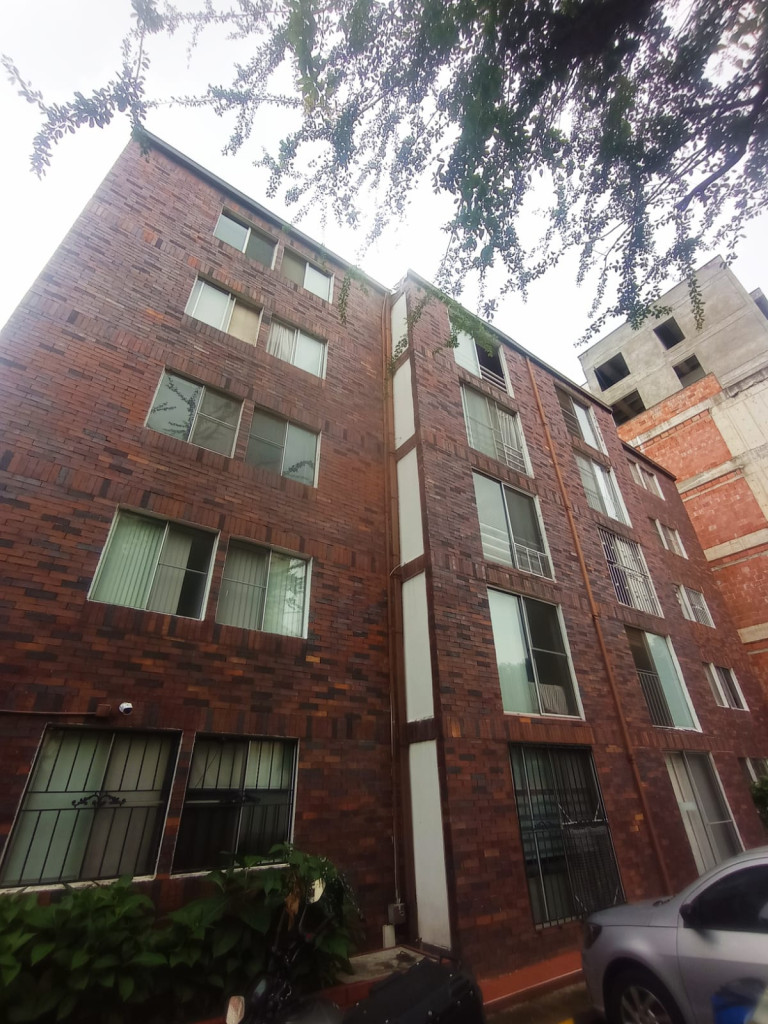 Apartamento En Venta - Cañaveral, Cali