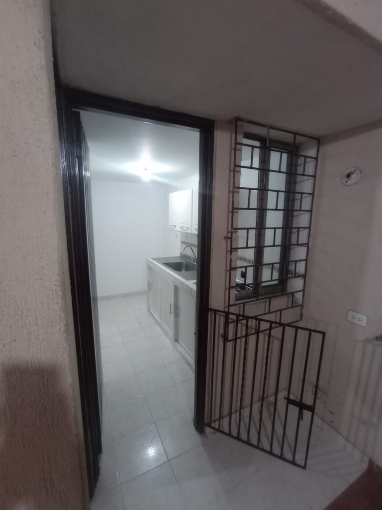 Casa En Venta - Álamos , Cali