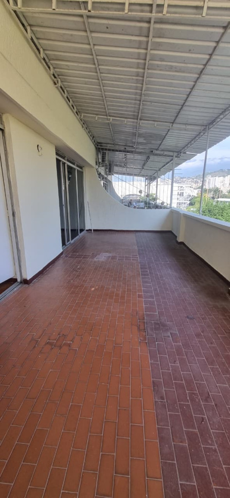 Apartamento En Arriendo - 3 De Julio, Cali