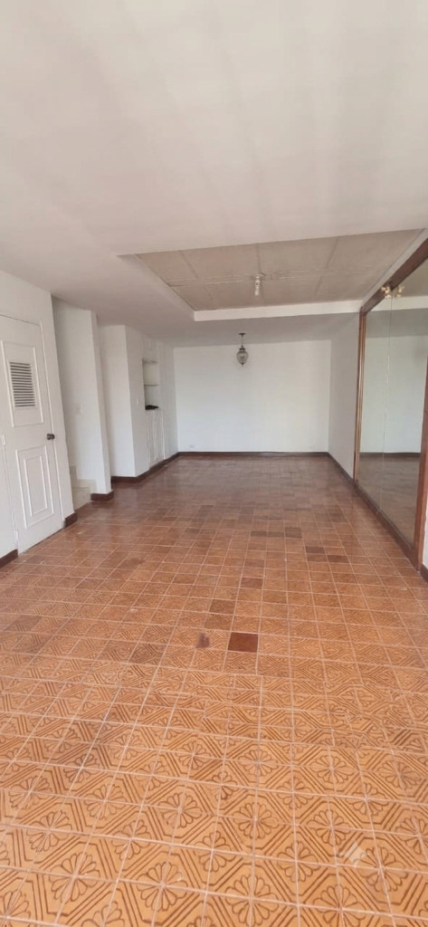 Apartamento En Arriendo - 3 De Julio, Cali