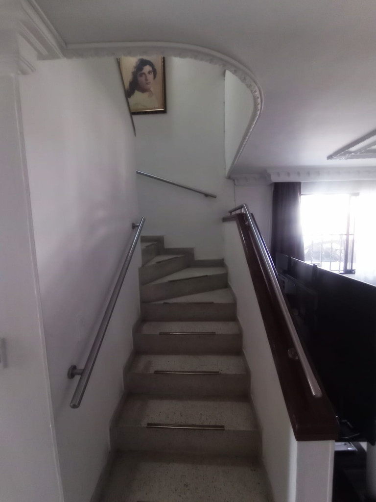 Casa En Venta - Urbanización La Flora, Cali