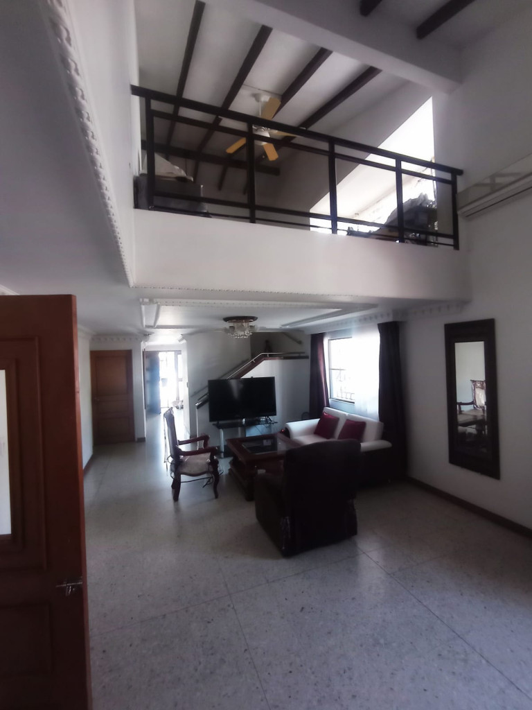 Casa En Venta - Urbanización La Flora, Cali