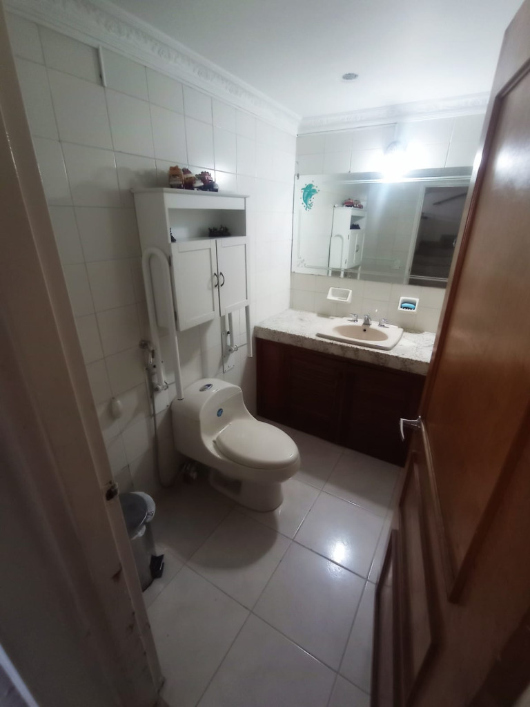 Casa En Venta - Urbanización La Flora, Cali