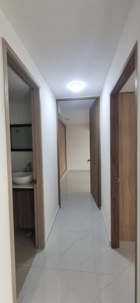 Apartamento En Arriendo - Jorge Isaacs, Cali
