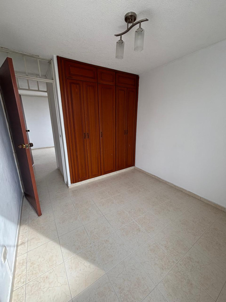 Apartamento En Arriendo - El Limonar, Cali