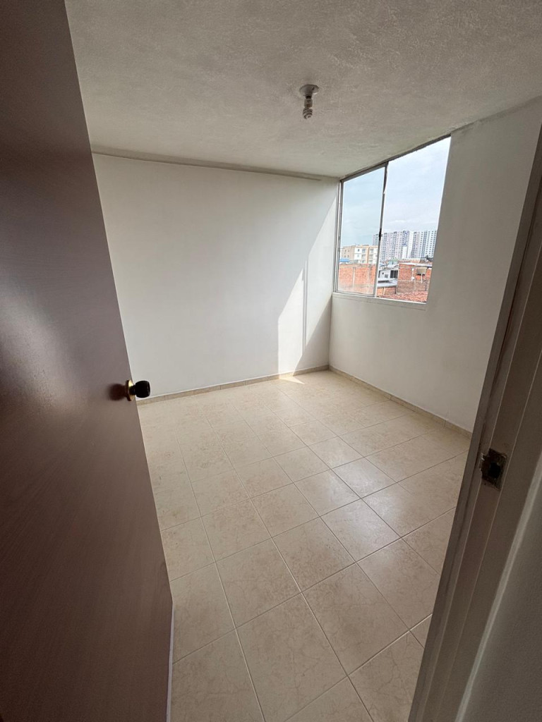 Apartamento En Arriendo - El Limonar, Cali