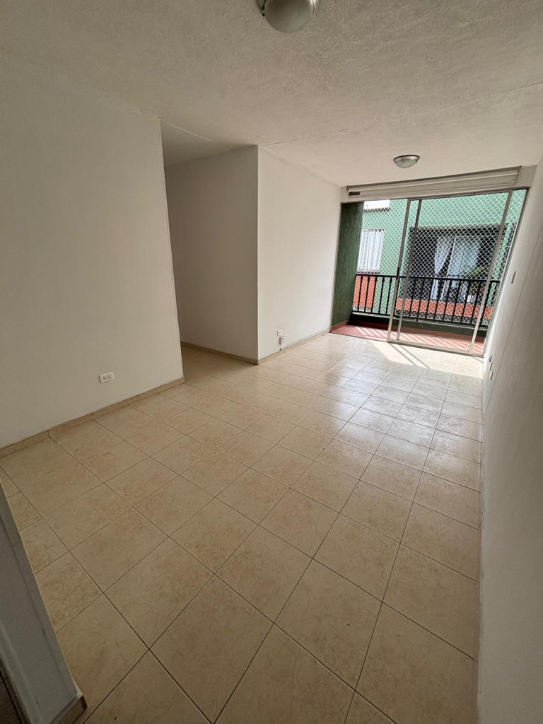 Apartamento En Arriendo - El Limonar, Cali