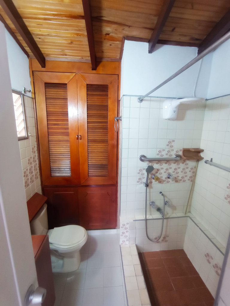 Apartaestudio En Arriendo - El Refugio, Cali