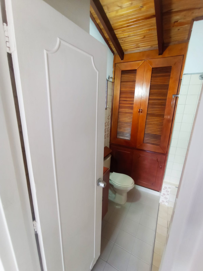 Apartaestudio En Arriendo - El Refugio, Cali