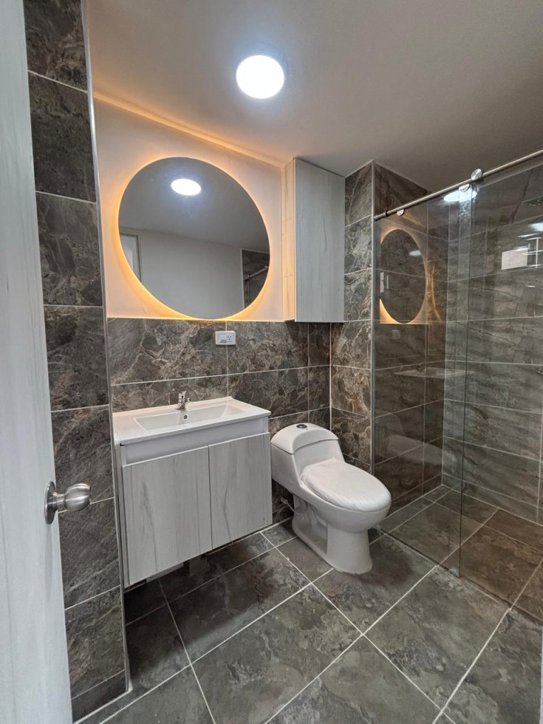 Apartamento En Arriendo - Valle Del Lili, Cali
