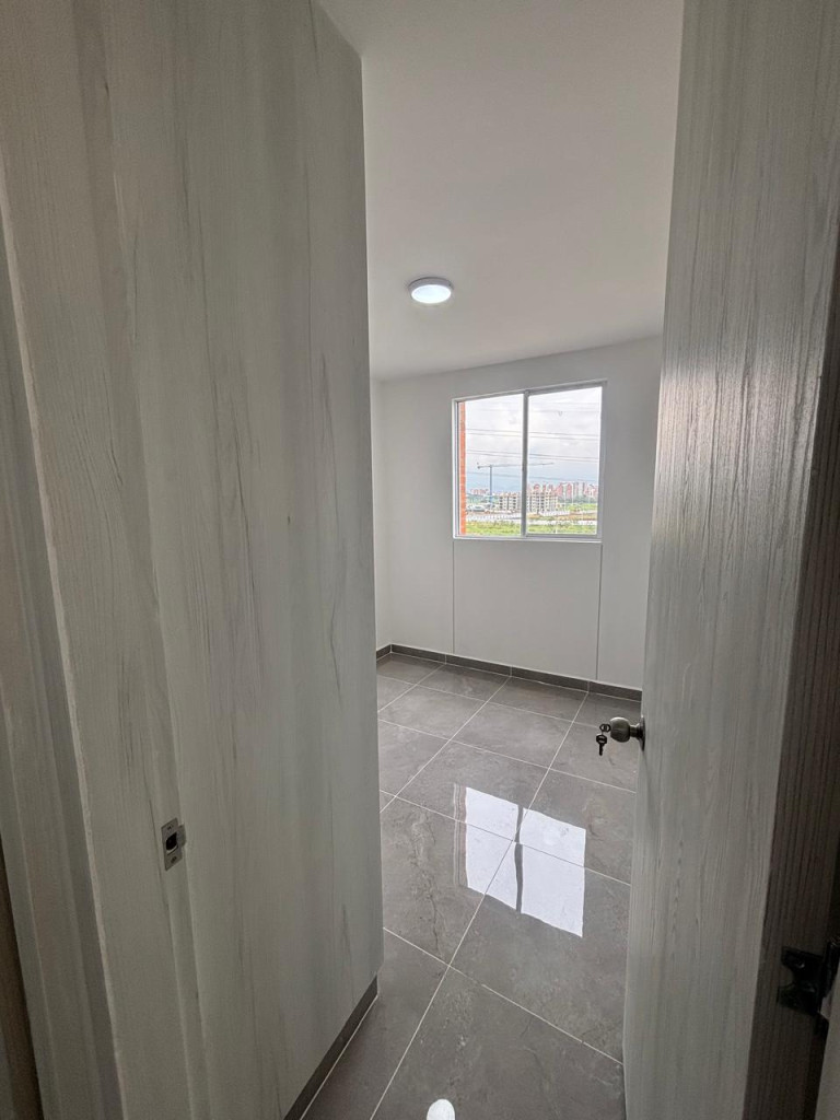 Apartamento En Arriendo - Valle Del Lili, Cali